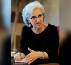 كرامي: قررنا اعتماد التعليم عن بُعد في الأسابيع المقبلة وسنولي عناية خاصة للطلاب في مراكز الإيواء