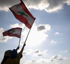 لبنان يقدم تنازلات من دون الحصول على مقابل