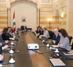 سلام يترأس الاجتماع الوزاري الدوري وبحث في مجريات اطلاق المفاوضات على المستوى العسكري في واشنطن