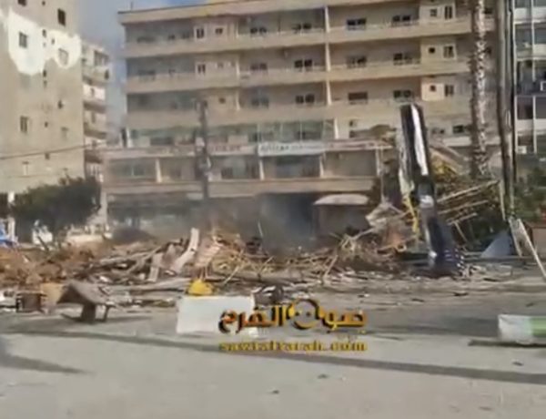 غارتان استهدفتا مدينة صور
