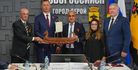 وفد بلدية صور يستكمل جولته في نوفوروسيسك الروسية ضمن فعاليات ذكرى تأسيس المدينة ويؤكد عمق العلاقة بين المدينتين