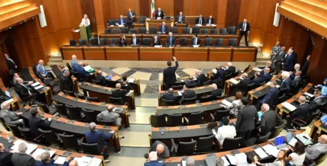 الحكومة أمام البرلمان.. مبارزة نارية حول اتفاق الإطار ومذكرة التفاهم