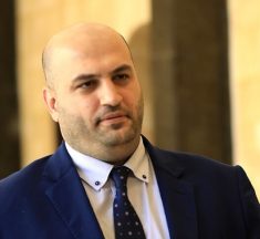 وزير الصحة يؤكد مواصلة الإستثمار في الوقاية والكشف المبكر